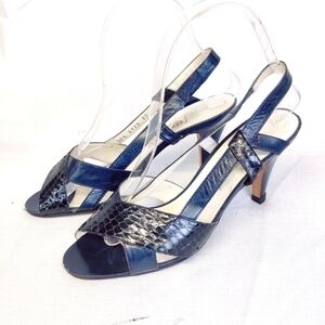 Gucci Blue Snakeskin Slingback Heels Size 37 Vintage 70s–80s Sandals Made Italy